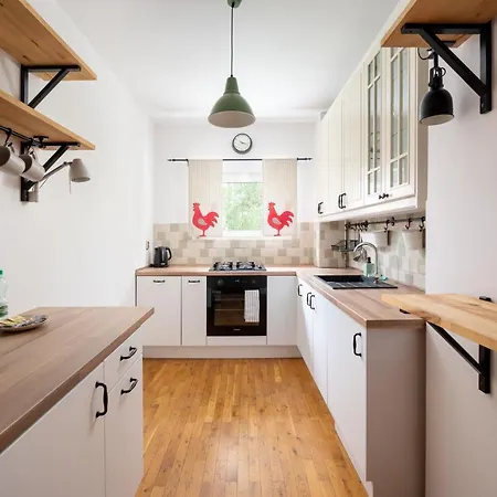 Appartement Woronicza 42 Standard By Bookinghost Warschau